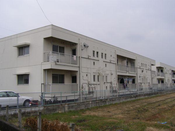 メゾン上地　A棟7号