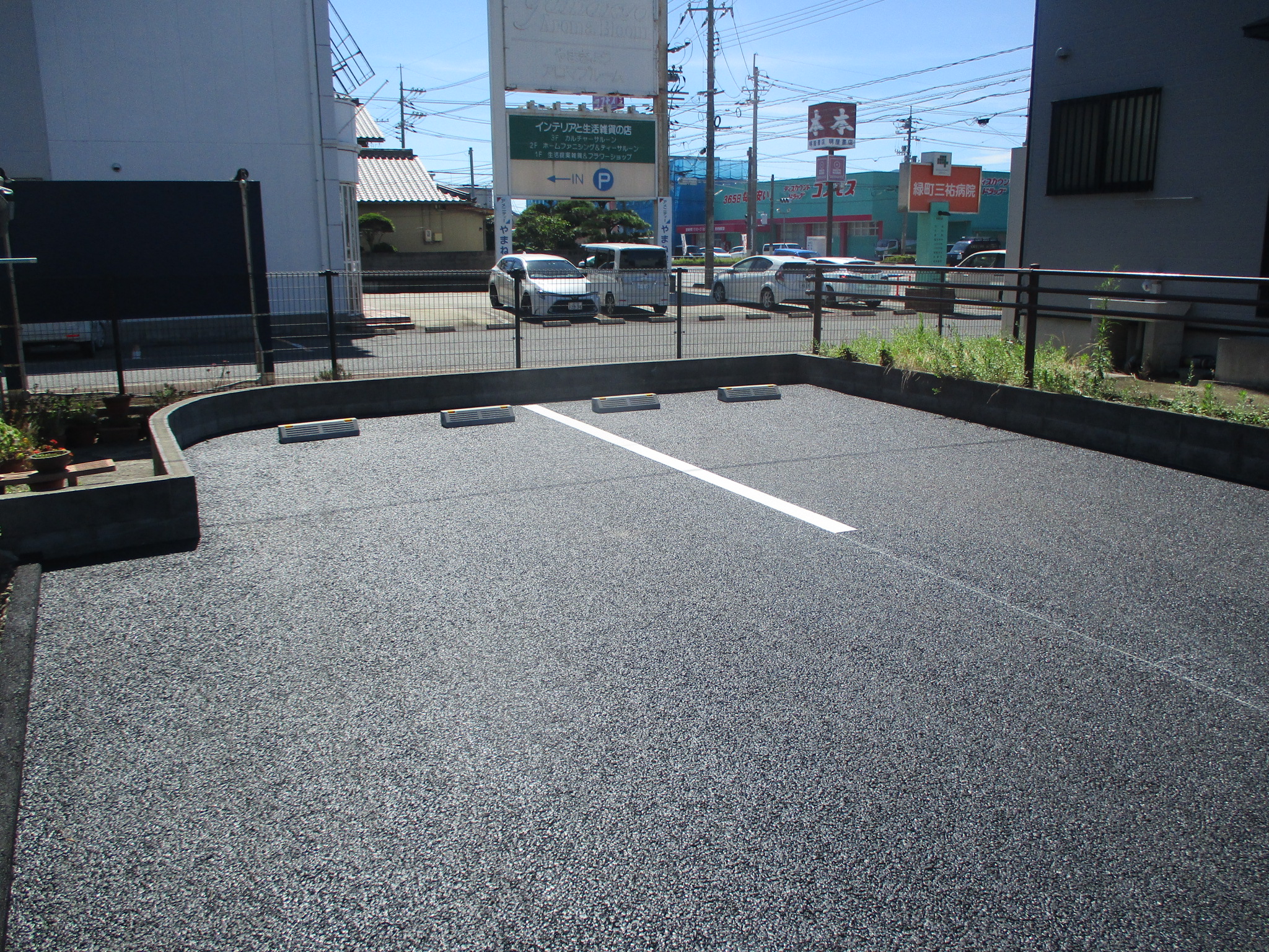 防府市緑町　安達駐車場