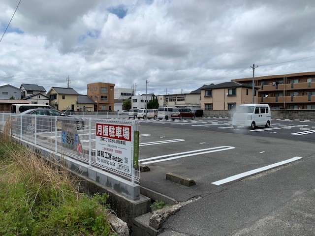 防府市天神二丁目　ながしま駐車場