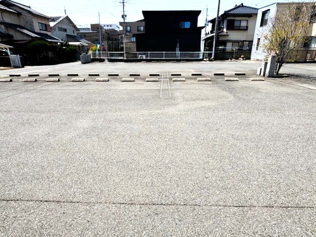 防府市緑町　M’sビレッジ駐車場