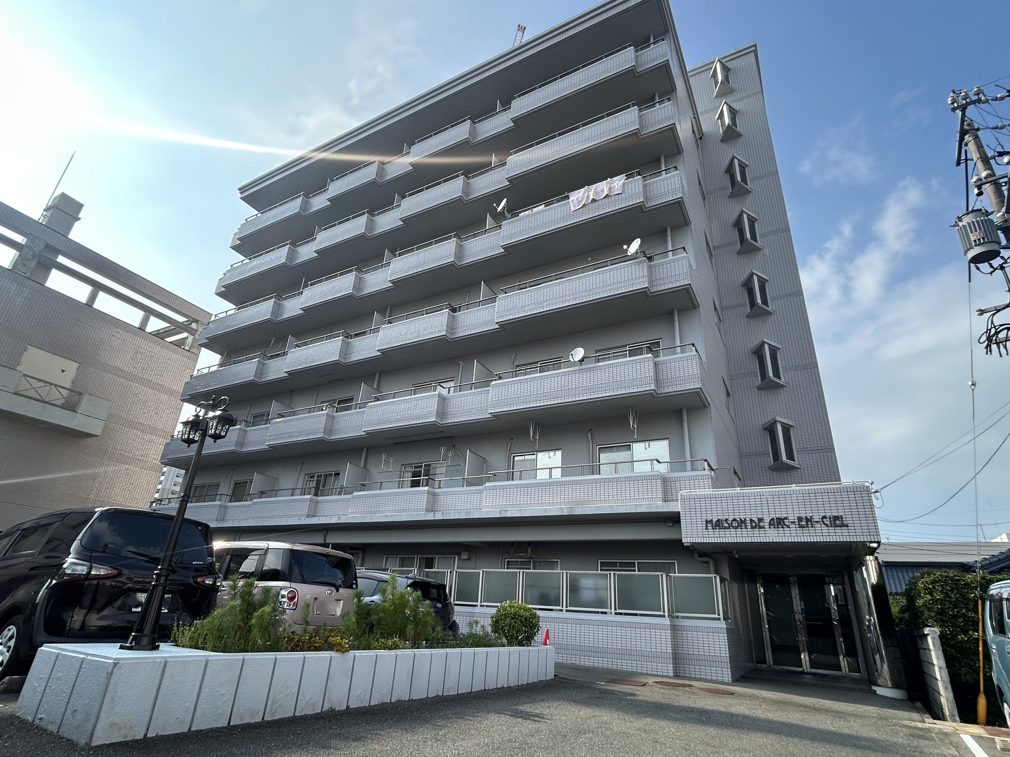 防府市中央町　メゾン・ド・アルカシェール